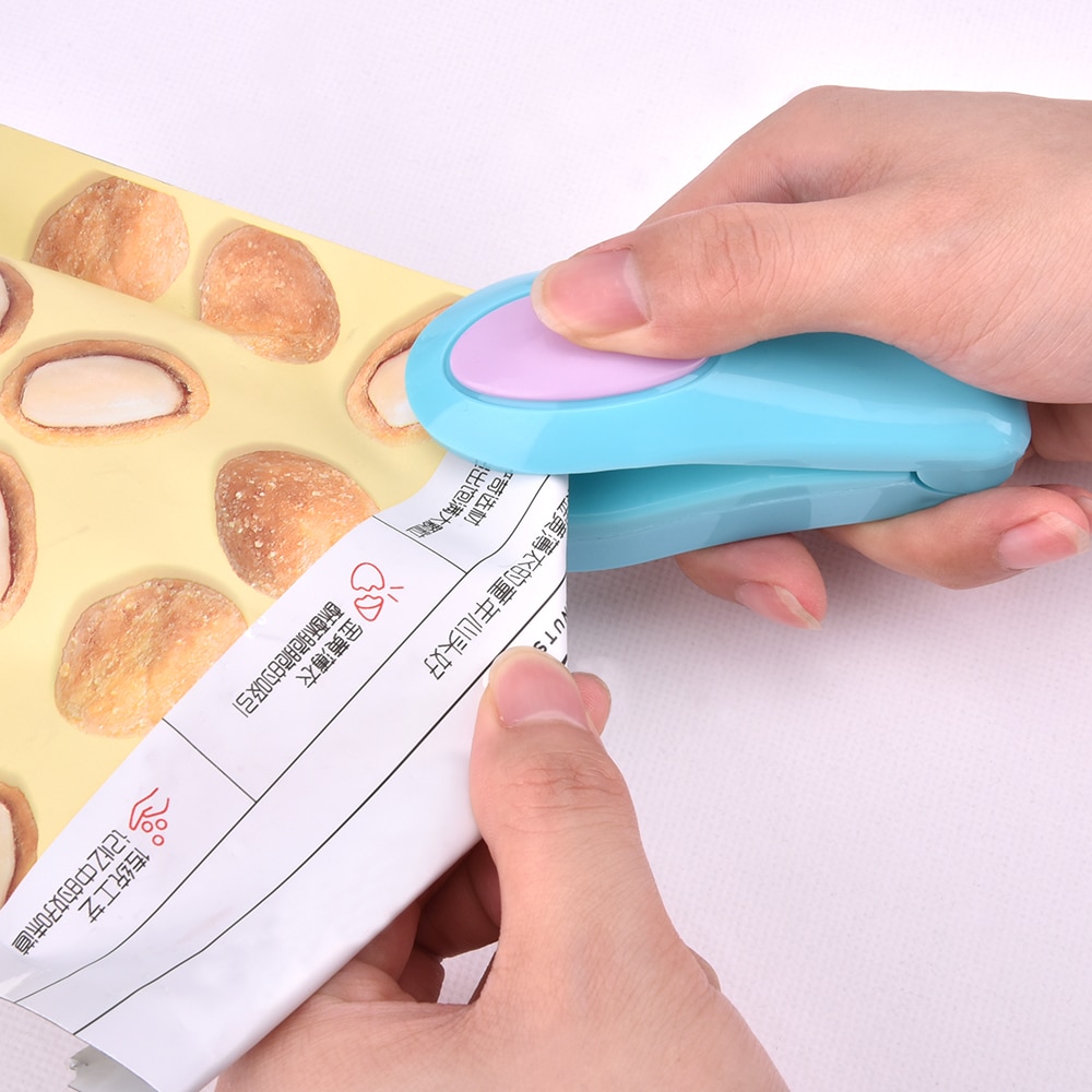 Kitchen-Accessories-Tools-Mini-Portable-Food-Clip-Heat-Sealing-Machine-Sealer-Home-Snack-Bag-Sealer-Kitchen-1.jpg